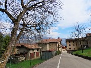 05 Saliamo verso il campo sportivo